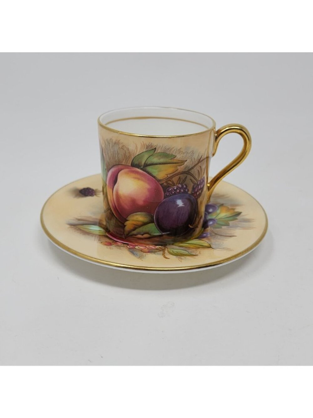 Aynsley Bone China Fruit Motif Coffee Cup & Saucer England Gold Trim Vintage - Picture 4 of 8